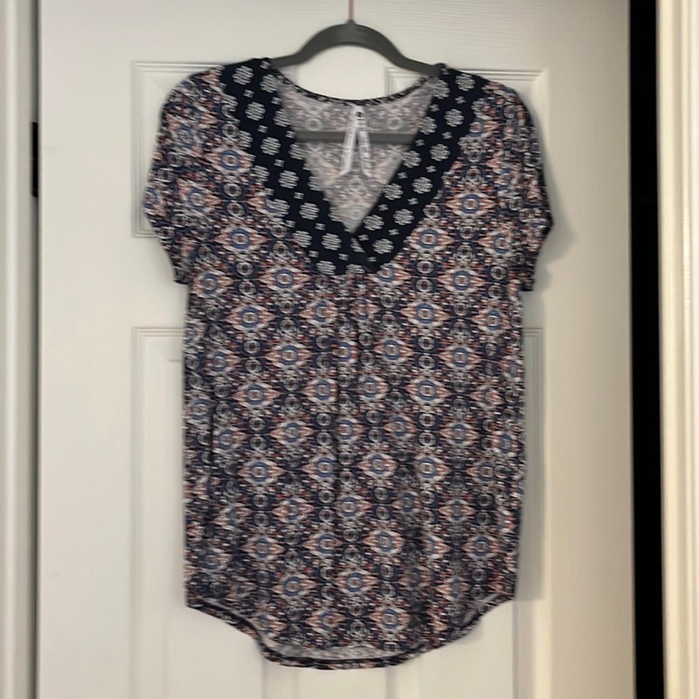 Leo & Nicole Top